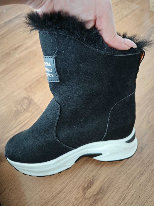 Боти на платформа