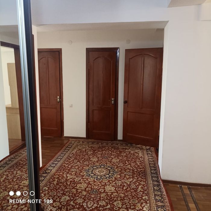 Продам 3 комн.квартиру в Водник 2