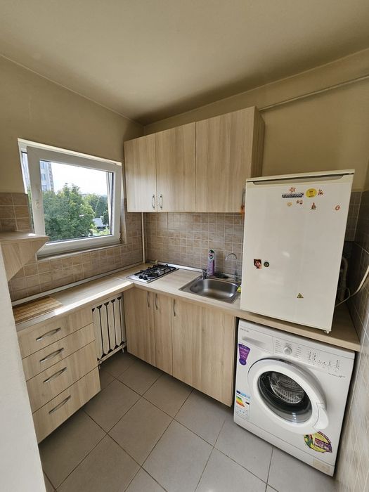 Inchiriez garsoniera zona Pasteur/ studio for rent near umf