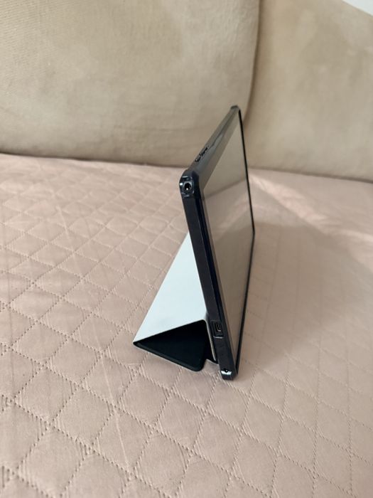Tableta 10' RAM: 6+14 GB ROM: 128 GB ca nouă, garantie 2027