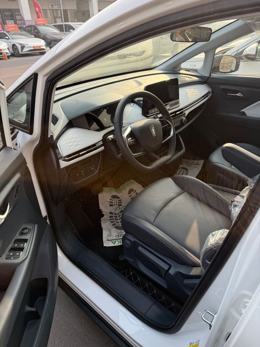 Bestune Pro E-05. Электро