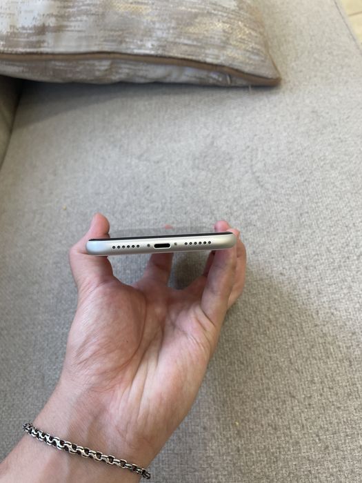 Iphone 11 64гб 75%