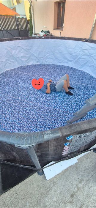 Piscina rotunda cu cadru metalic si pompa inclusa, Bestway, 427 x 122 cm