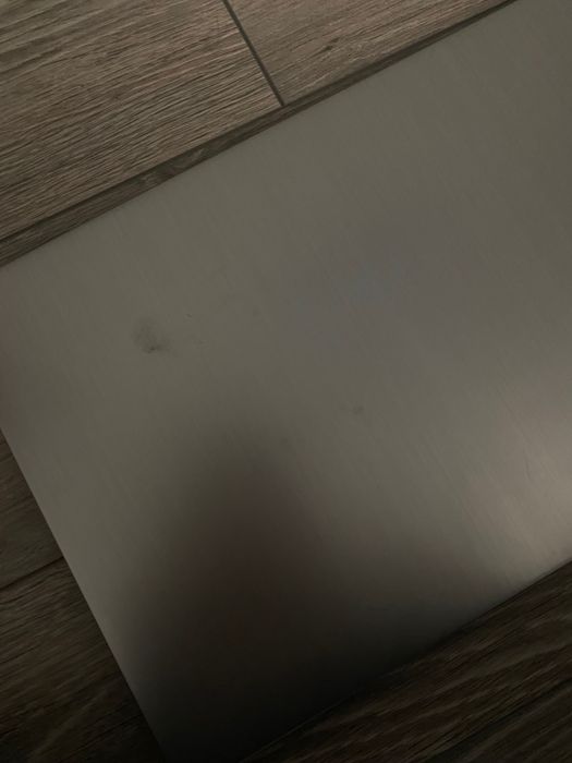 Laptop Lenovo IdeaPad 5, stare buna