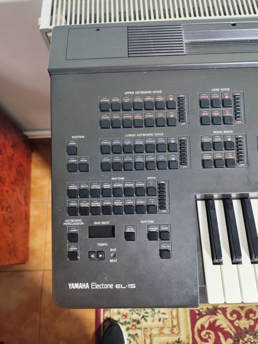 Yamaha Electone EL-15