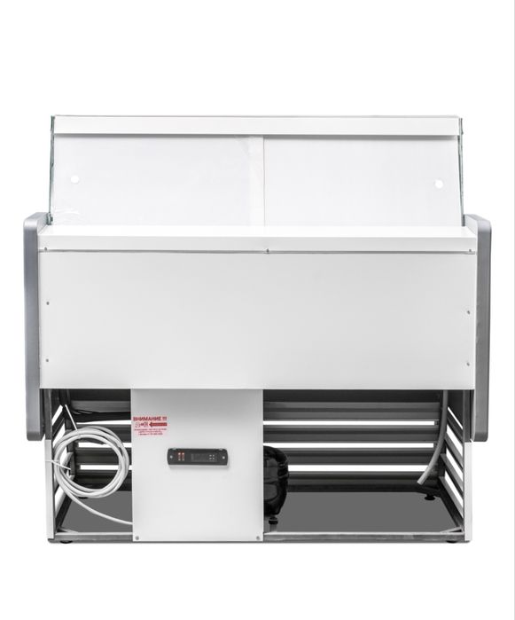 Продается витринный холодильник