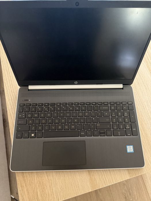 HP лаптоп 15s (15.6 инча)