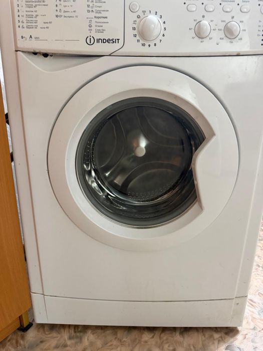 Продам стиральную машину