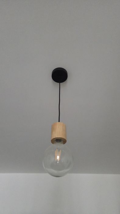 Eglo - pendul cilindric din lemn