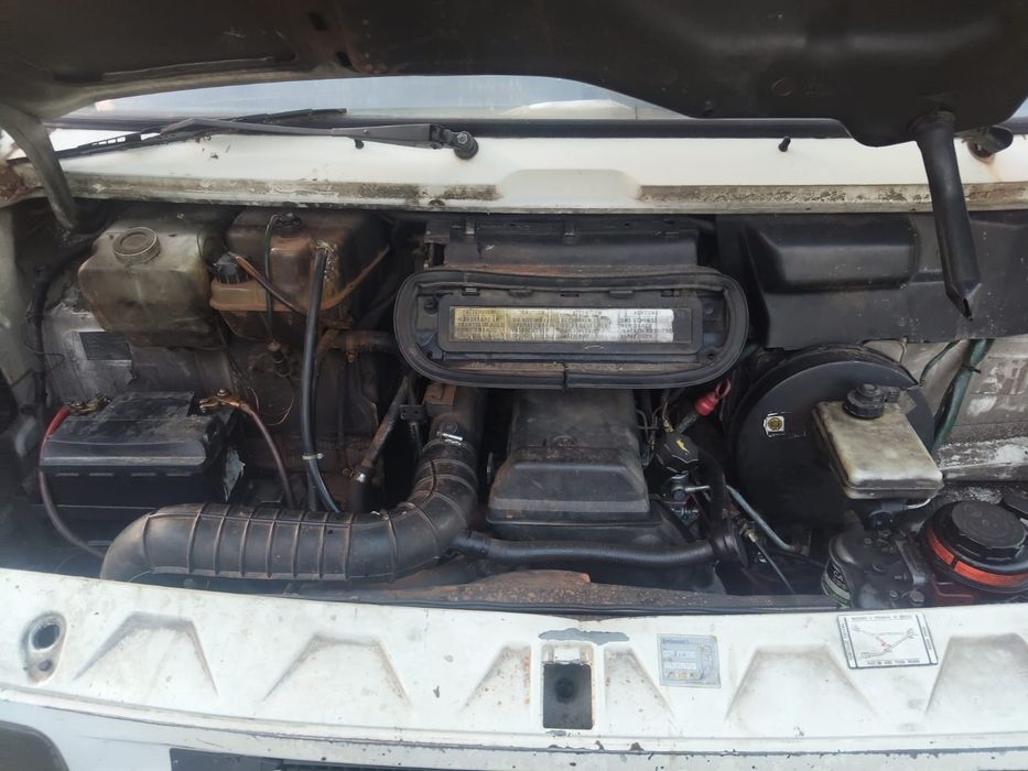 Vând sau schimb Iveco daily