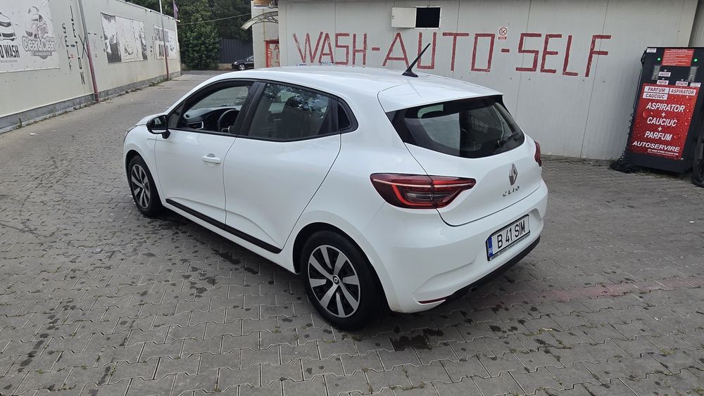 RENAULT Clio 2022 — imagine 4