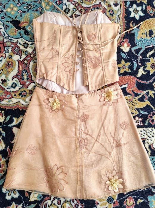 Fusta cu corset marime 38