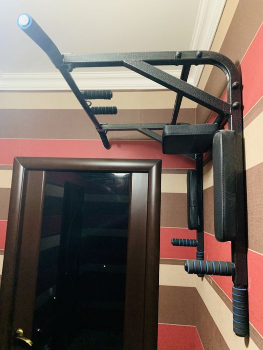 Продам настенный турник