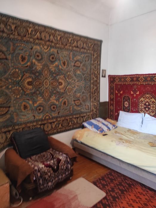 Продается 3х комнатная квартира на 2 этаже