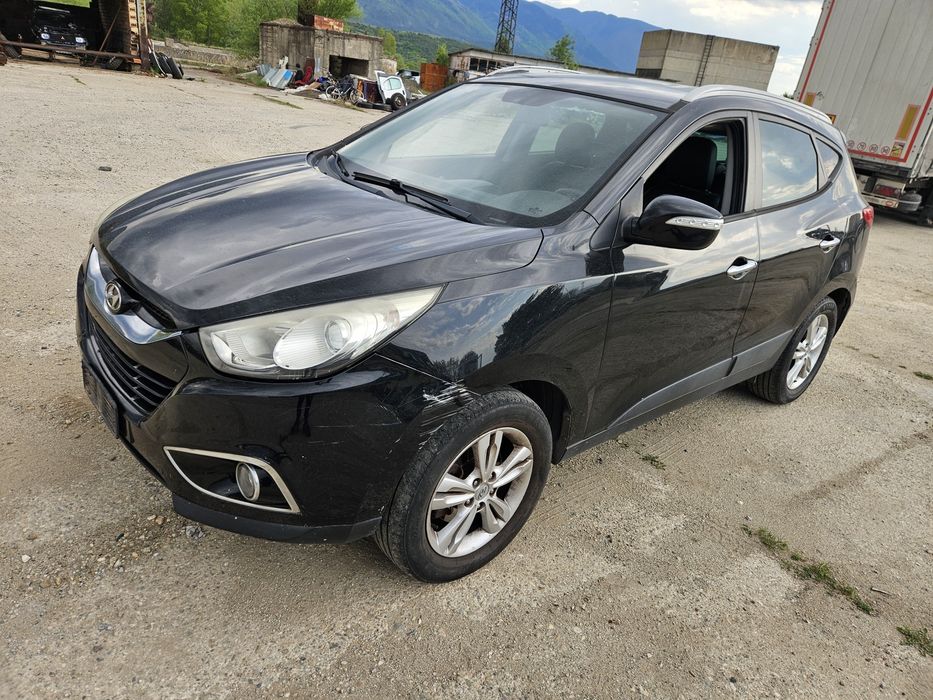 Hundai IX35CRDI 4WD 4X4- На части!!