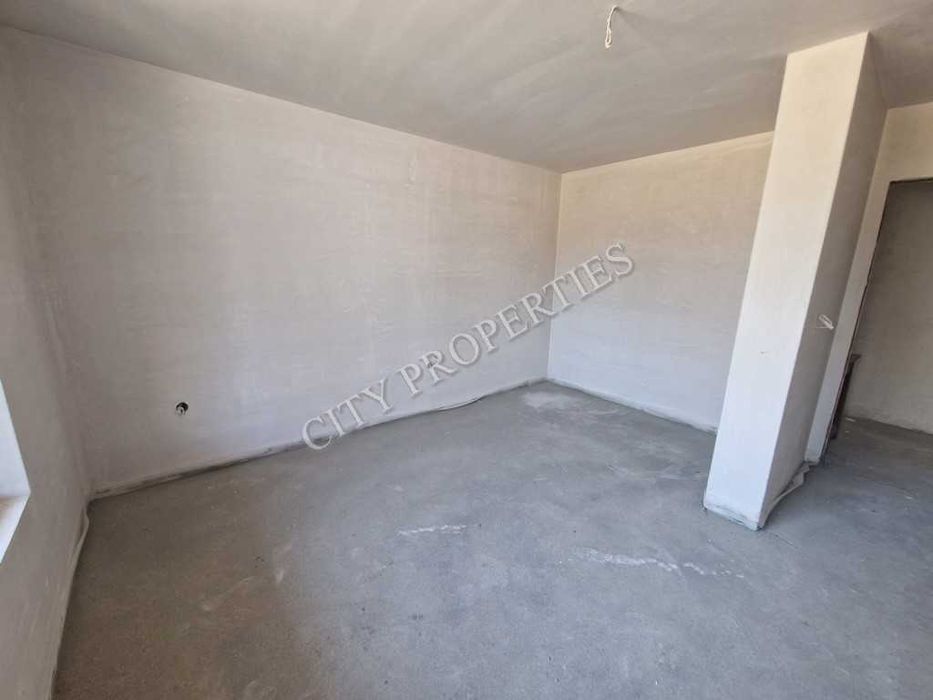 Продава се Тристаен апартамент в Благоевград, Еленово 2 - 101 кв.м за 849 €/кв.м - Снимка #1