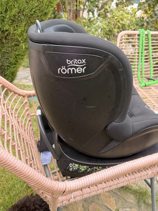Britax Romer,Dualfix 2R столче за кола с Isofix