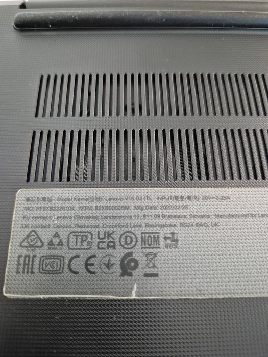 Lenovo V15 G2  i3 gen 11