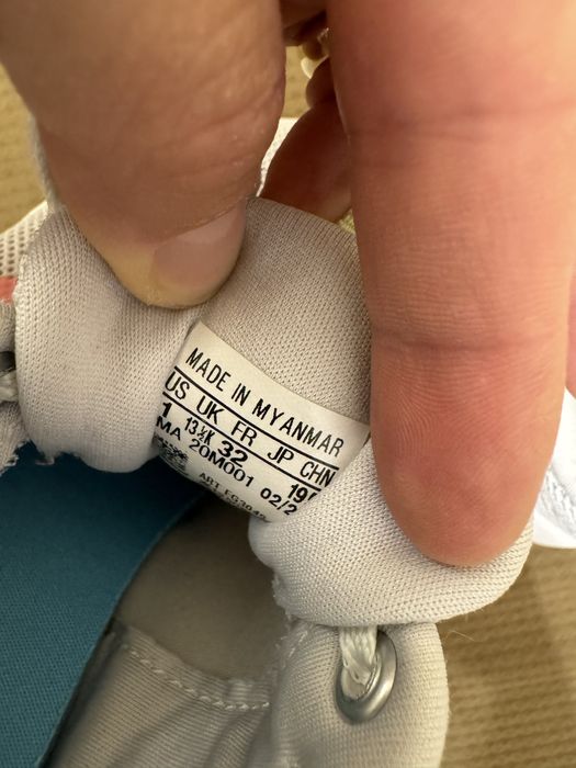 Маратонки Adidas 32 номер