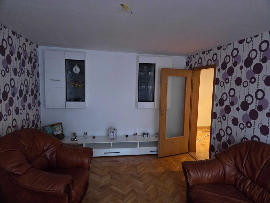 Ichiriez apartament in Pipirig