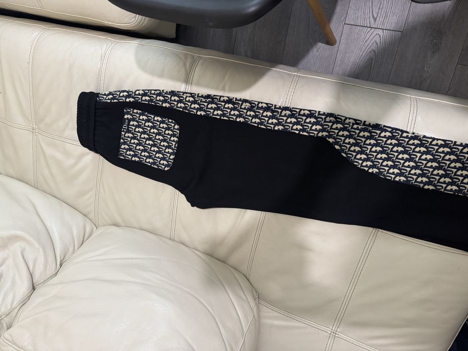 Pantaloni dior  marimea M
