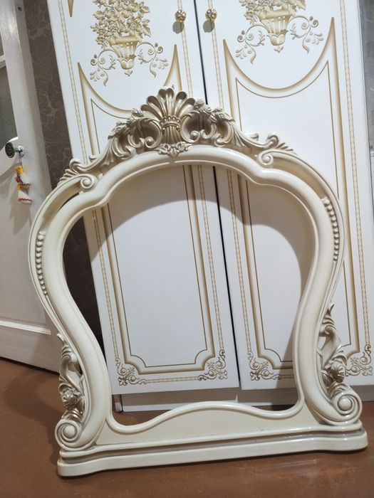 Продам раму для зеркала
