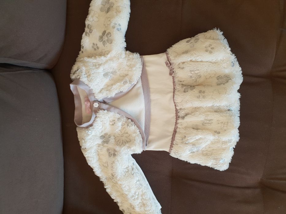 Рокля за повод  и ботуши