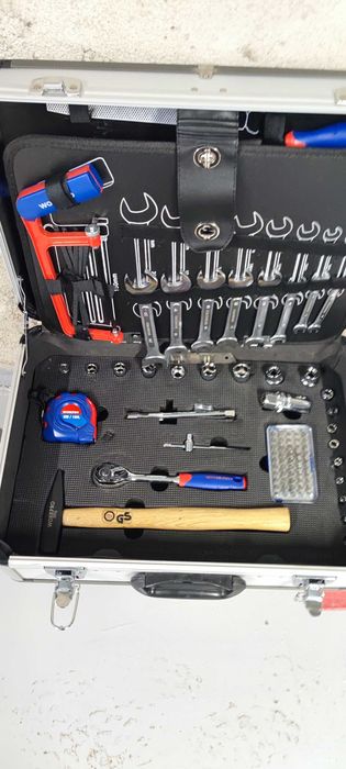 Куфар с инструменти WORKPRO / 119 части /