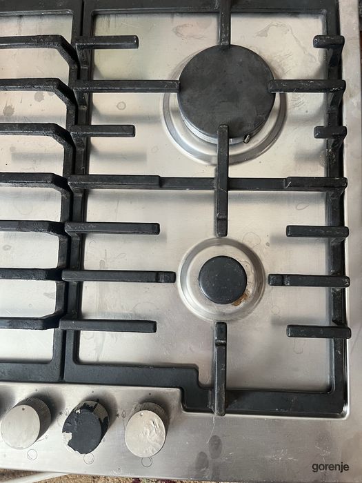 Продам газовую плиту