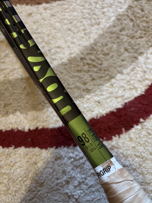 Тенис ракета Wilson Blade V8 18x20 305гр