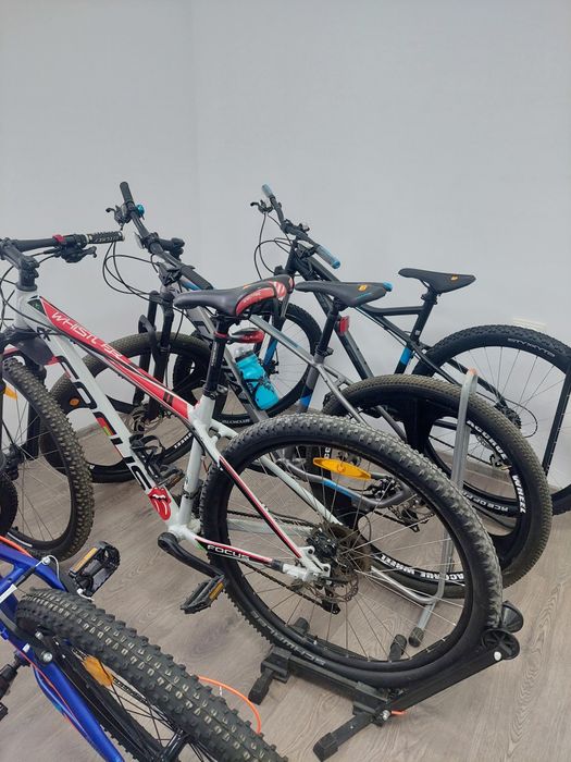 Biciclete de vanzare