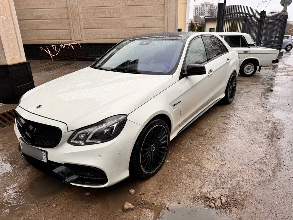 Продам E class W212 обьем 5,5 М273