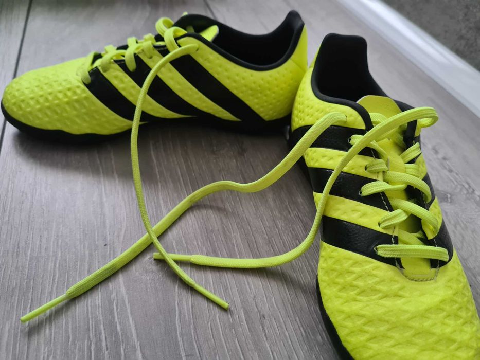 Спортни обувки за дете Adidas