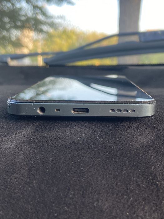 Realme C61 8/256gb