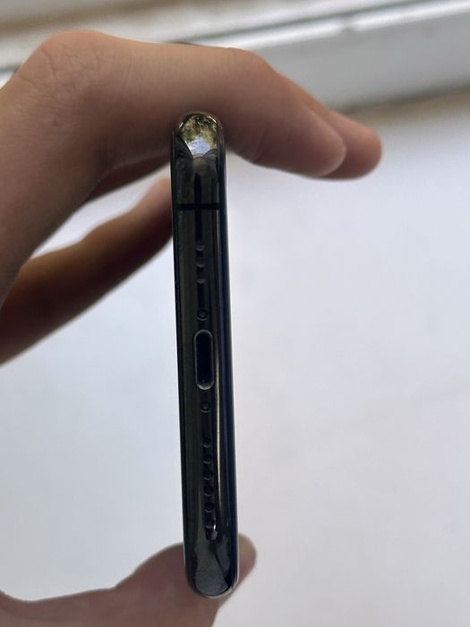 iPhone XS черный 256GB