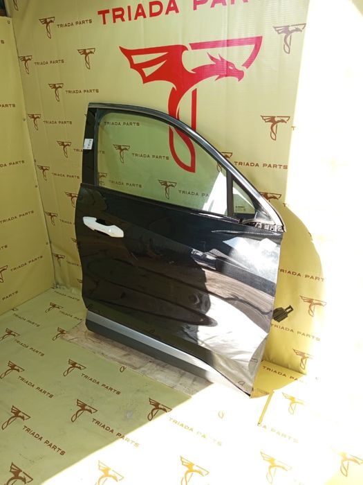 Дверь крыло бампер