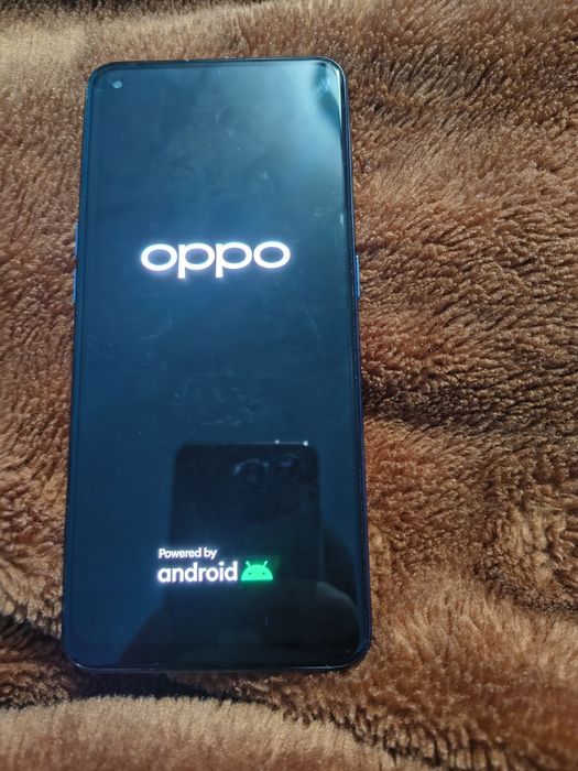 Oppo a74 în stare funcțională