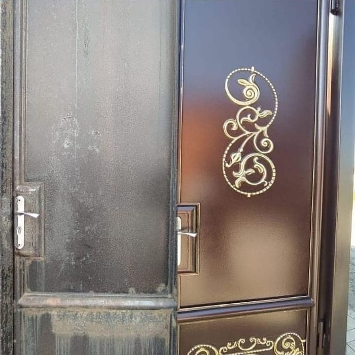 Покраска ворот реставрация
