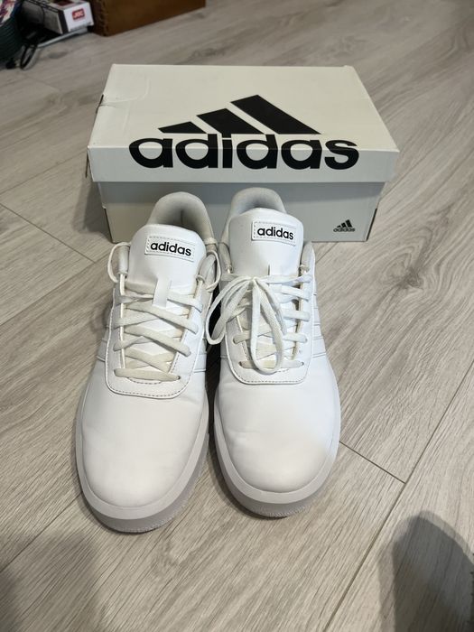 Adidasi 41 impecabili