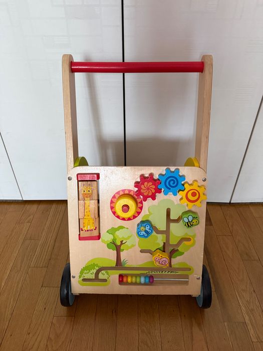 Дървено люлеещо конче или Уокър с активности