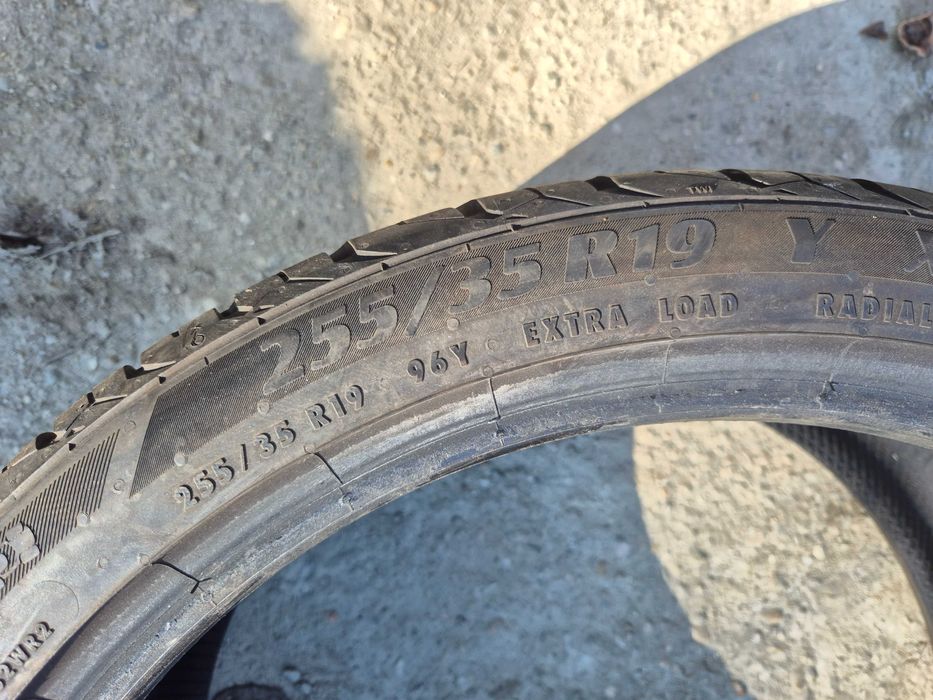 2 Anvelope de VARA - 255/35/19 - MATADOR - Stare BUNA - DOT 2020 !