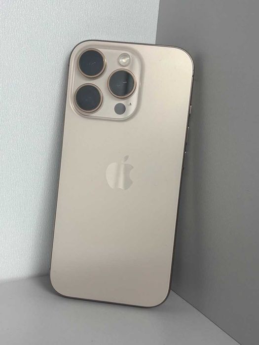 Apple iPhone 16 Pro 128 гб (БАйтерек) лот 933105
