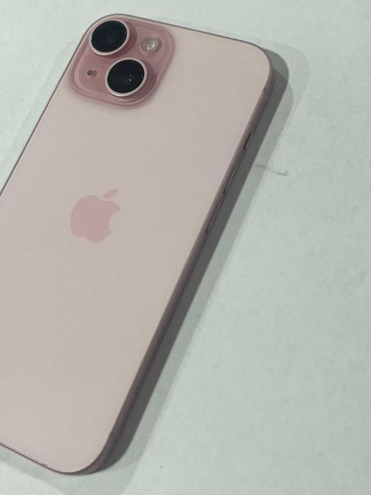 iPhone 15 Pink 128GB 100% Batery