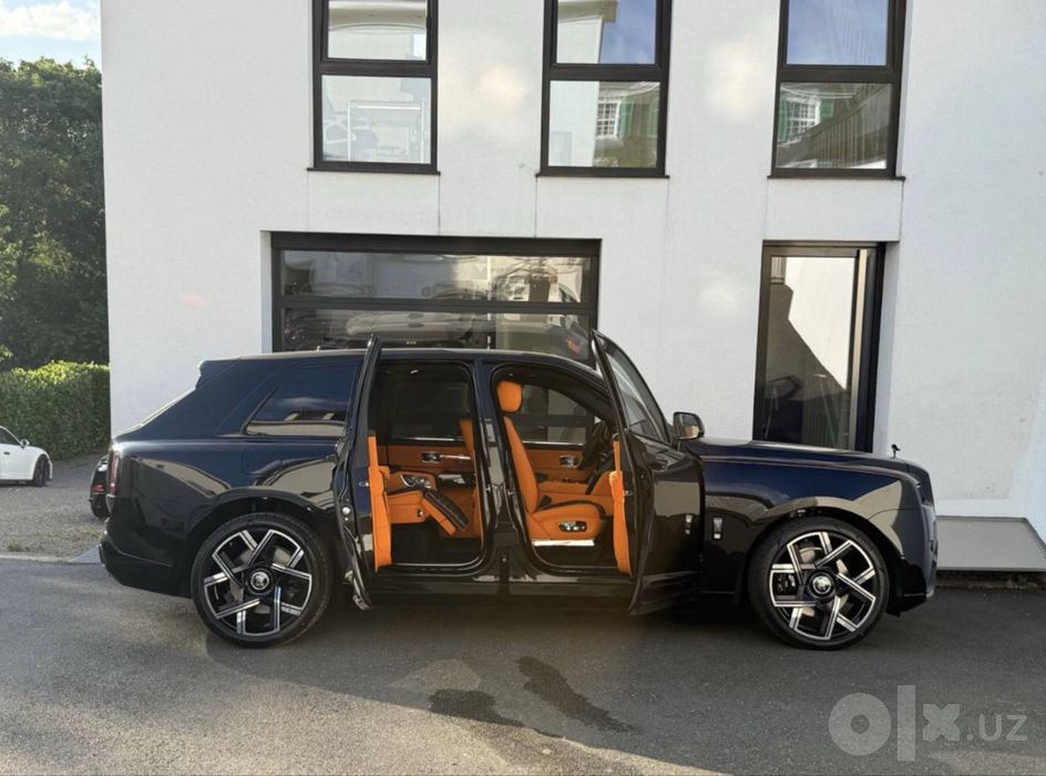 Rolls-Royce Cullinan Black Badge 2026