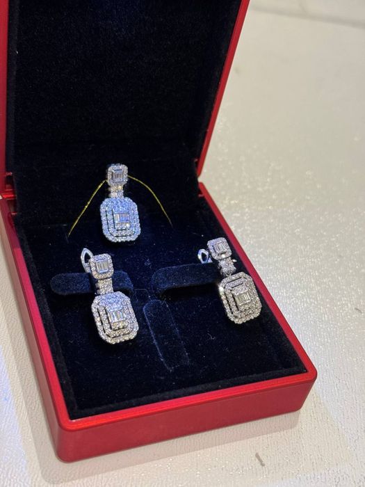 Первый рук новий бриллиант баку 750 проба