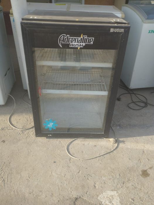 Холодильник и морозильник