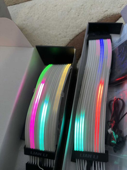 Set Cabluri RGB Alimentare LianLi Strimer Plus