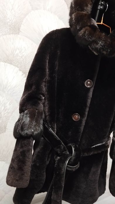 Шуба женская мутон