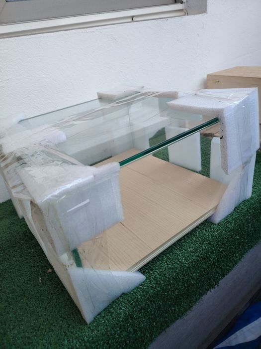 Vitrine expunere