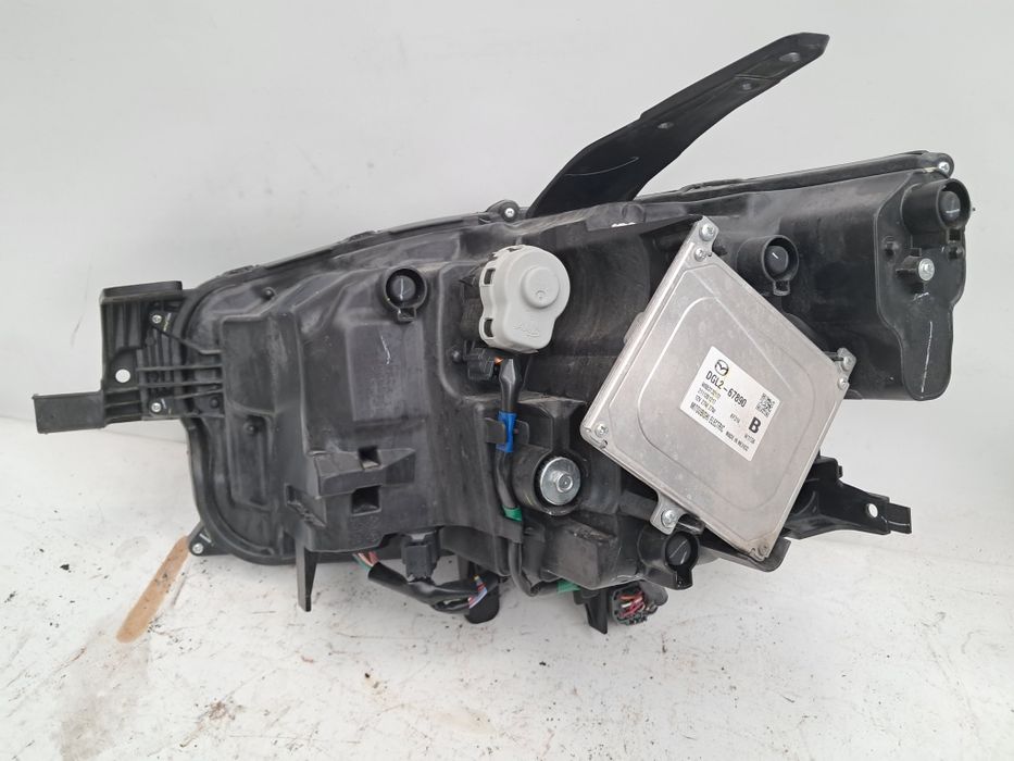 Фар Mazda CX30 2020/25г